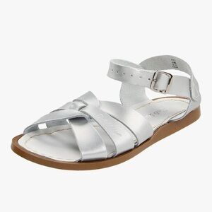 Salt water original leather Stylish Silver Kids Sandals size 4 NWOT